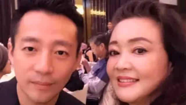 親媽or女友　汪小菲明表立場了？
