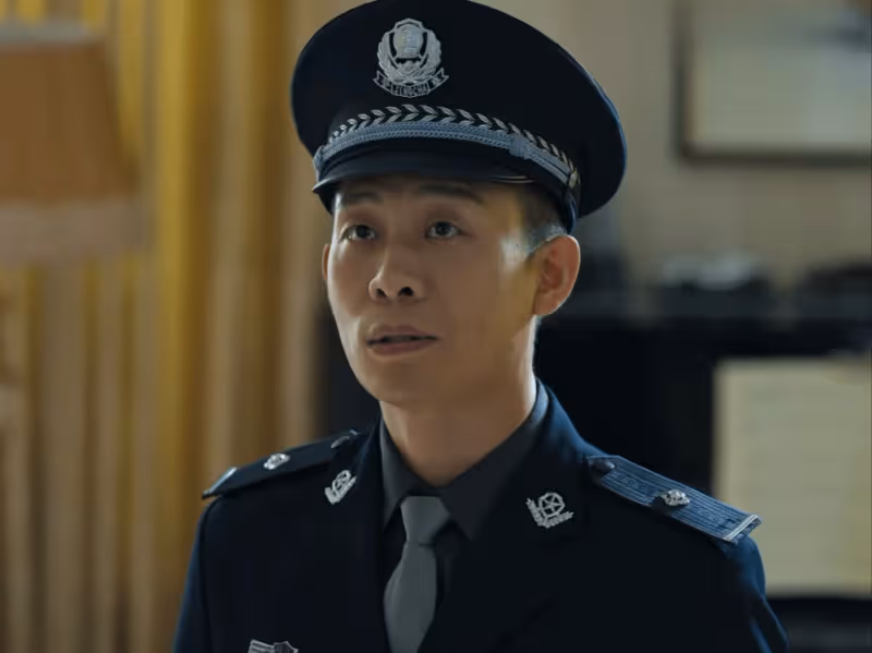 《狂飆》這個反轉大家都沒想到吧,扮豬吃老虎,數女二隱藏最深