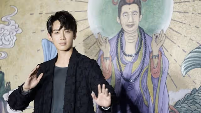 柯震東好點了嗎？導演處女作《黑的教育》定檔