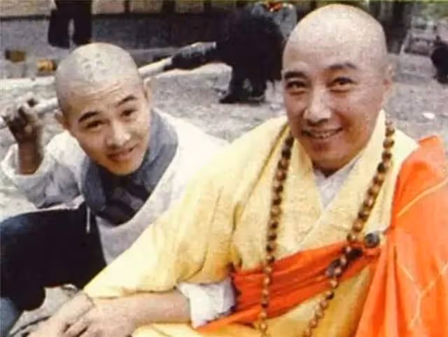 李連杰《少林寺》恩師于海因新冠去世，病危前摔了一跤，網友悼念