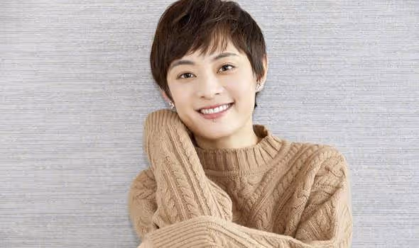曾是孫儷最想嫁的男人，現在36歲身價百億，鄧超根本不能比！