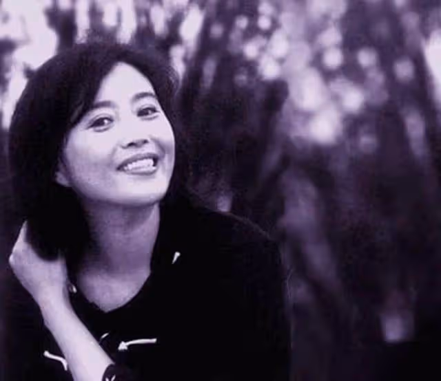 丁嘉麗：曾婚內不忠誠後被原諒？丈夫的「報復」終於來了，網友：狠