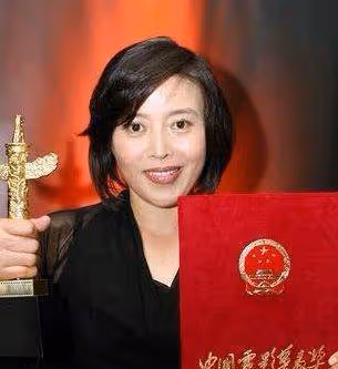 丁嘉麗：曾婚內不忠誠後被原諒？丈夫的「報復」終於來了，網友：狠