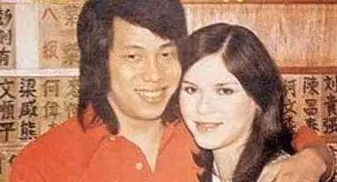 梁小龍：曾是最火《陳真》，前妻被潑硫酸，一句話被「封殺」20年