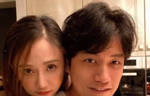 有種「整容」叫戀愛一年，艾倫還是原來模樣，陳喬恩卻像換了個人