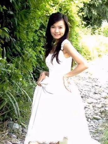 替父還債2億，被父爆料未婚生子，星途隕落，謝金燕的無奈與哀愁
