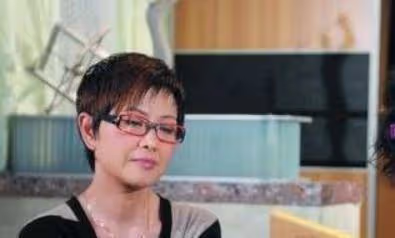 曾比肩趙雅芝卻當紅為愛退圈，結婚24年丈夫出家，今復出無人識
