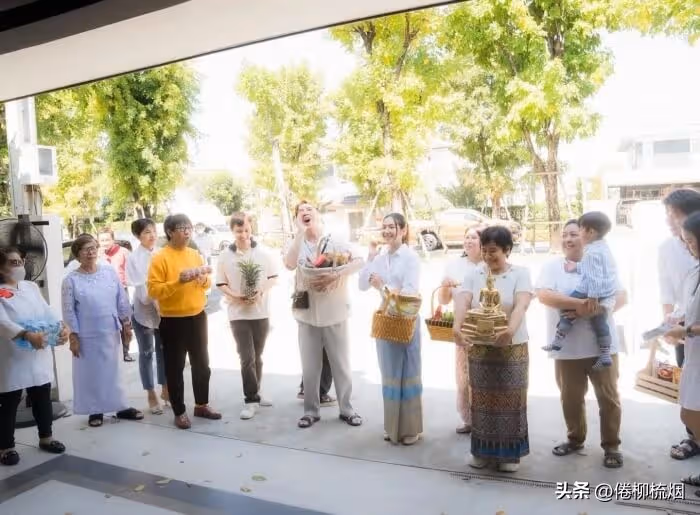 泰星Bella生日與母親互送房地，聲稱單身不乏追求者