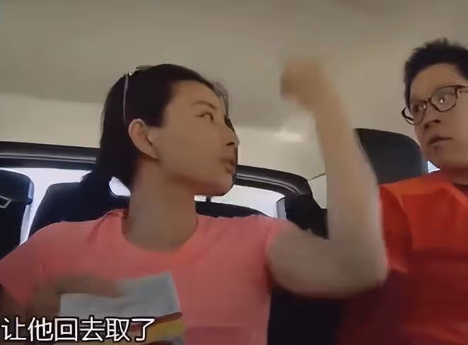 郭晶晶：高攀變下嫁，霍啟剛一個舉動，暴露她在豪門的真實地位