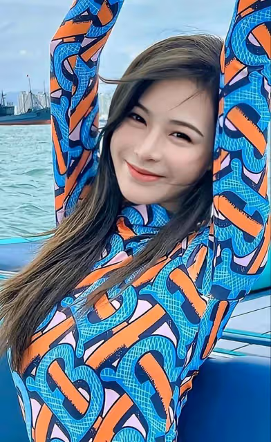 張穎穎：不忍了，霸氣公布分手內容回復張蘭，你兒子在我這是舔狗
