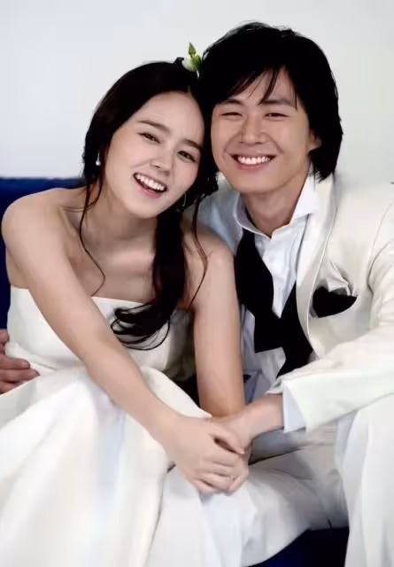 被視娛樂圈模範夫妻!國民女神23歲早婚退圈「恩愛18年」 親揭「沒有那麼美好」:下輩子不想結婚