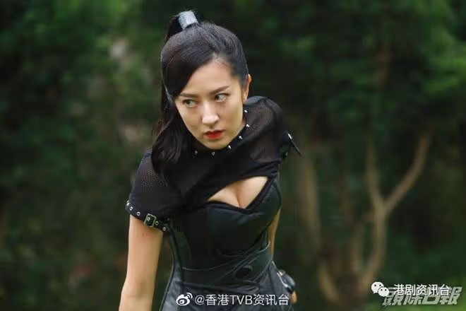 41歲唐詩詠北上吸金精神爽利！搽紅唇看農夫演唱會做小粉絲滲少女味