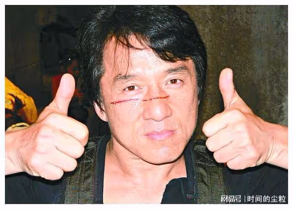 周潤發打得人膽顫,謝霆鋒把人打住院,是真敬業還是借戲「霸凌」