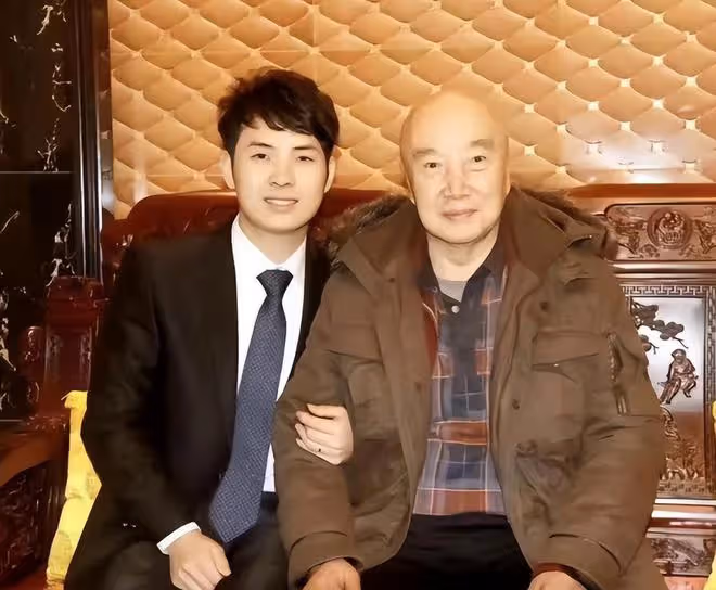 81歲于海去世最後時光曝光，數次插管急救遭受痛苦，求生慾望強烈