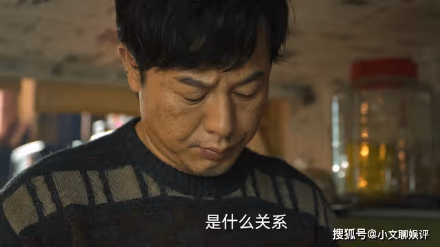 《狂飆》安欣的好心,替京海養了頭惡狼!滿頭白髮就是他的報應