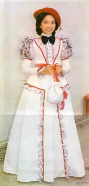 62歲影后陳秋霞 ,低調嫁大13歲百億富豪後專心為慈善 ,近照曝光卻滿頭白髮無人識