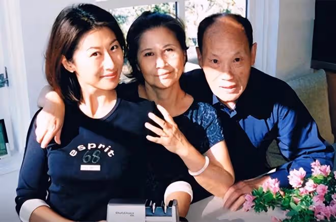 林子祥99歲母親去世!曾赴印度學藝是瑜伽高手,孫子悲痛證實死訊