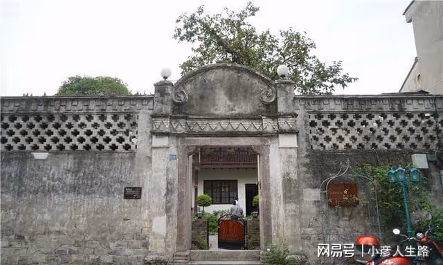 藏在千年古街里的秘密,臨海女子為了愛情,把民國老宅變成了花園