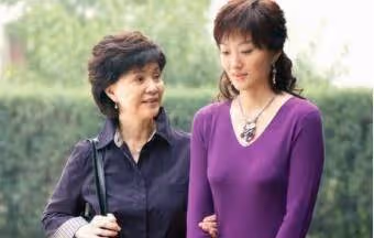 婆婆幫兒媳帶孩子要工資，如今年老生病，兒媳贍養也問婆婆要工資