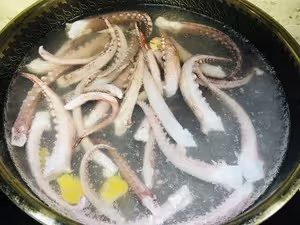 超下酒的魷魚須！（步驟巨詳細）