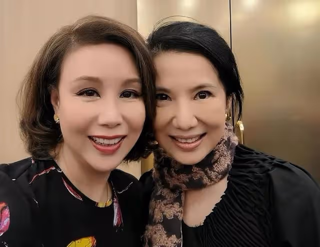 知名港星風韻猶存！因醜聞事業盡毀，與男友戀愛多年無結婚計劃