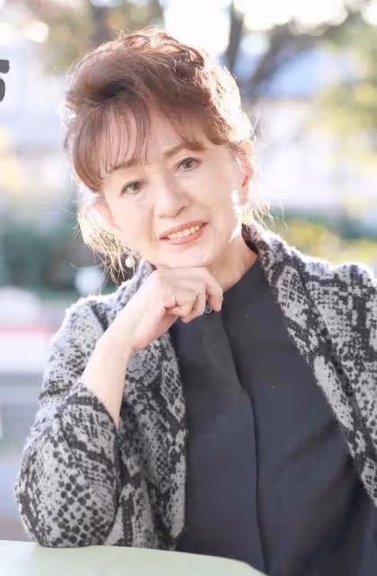 15歲被譽為日本碧姬,曾是大文豪的忘年交,78歲奶奶晚年也很充實