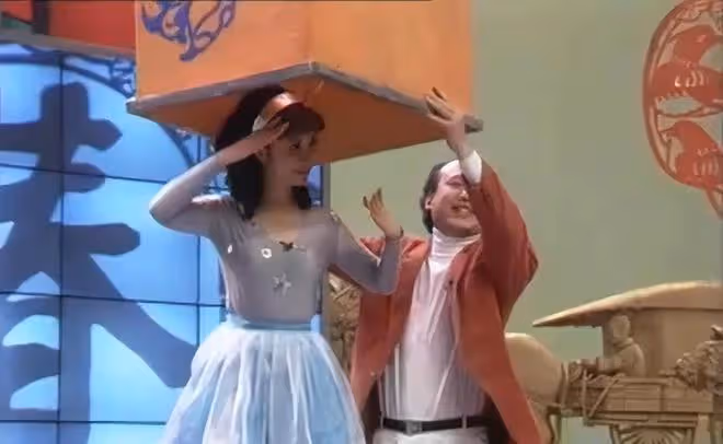 蔡明談過往減肥的辛酸:為演好機器人,兩個月不吃一粒米和主食