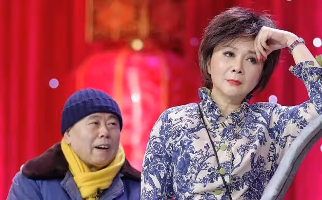 蔡明談過往減肥的辛酸:為演好機器人,兩個月不吃一粒米和主食