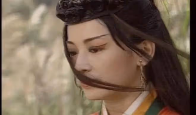 龔慈恩，當年 tvb 一線花旦怎麼淪為三線？