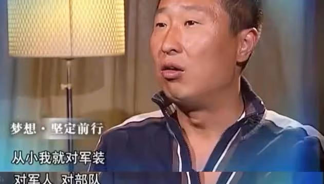 林永健：34歲閃婚周冬齊，20年被嘲摳門女婿，卻備受丈母娘疼愛