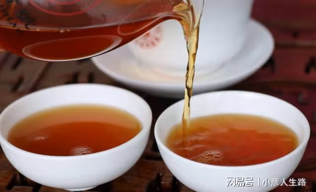 雲南這座小城,風景好,茶葉出名,與越南和寮國接壤,還緊挨緬甸