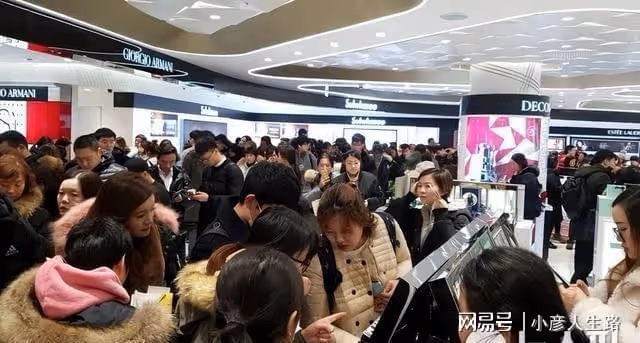 如果中國人再不出國旅遊！這三個國家的旅遊業就要撐不住了！