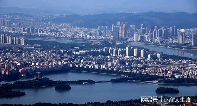 全國工業10強:廣州不敵蘇州,武漢、成都未上榜,泉州、東莞上榜