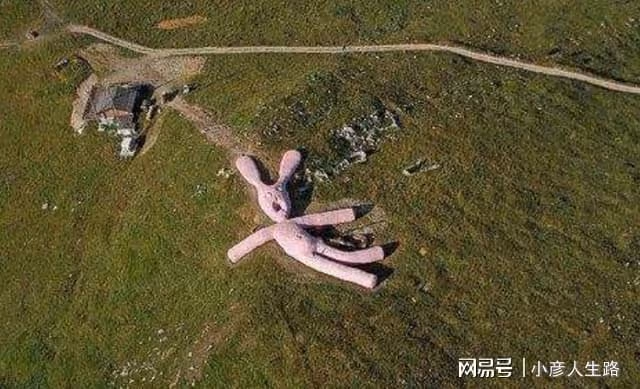 衛星地圖檢測到的阿爾卑斯山巨型「兔子」,推測到2025年便會消失
