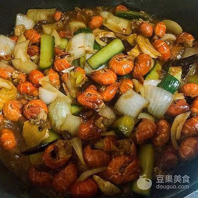 麻辣龍蝦尾的做法