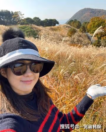 李瑤媛近況美貌如初 主演付岩洞復仇者們翻紅 與高爾夫球選手結婚