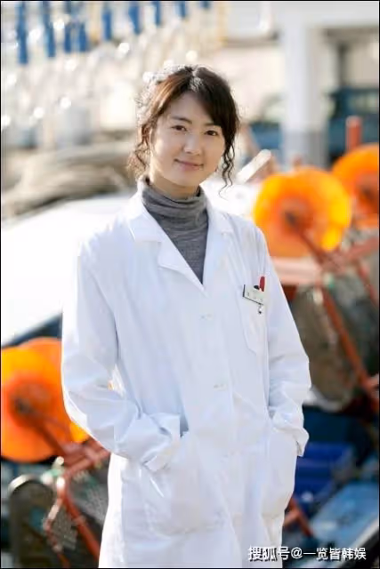 李瑤媛近況美貌如初 主演付岩洞復仇者們翻紅 與高爾夫球選手結婚
