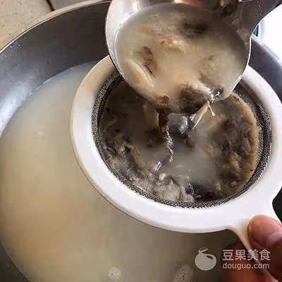 魚湯不見魚的做法