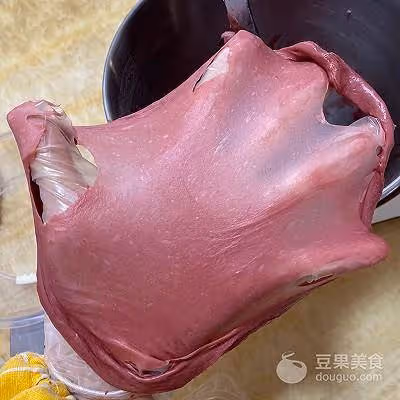 高顏值草莓奶油麵包