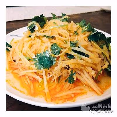 香辣土豆絲•酸甜香辣燒烤店版