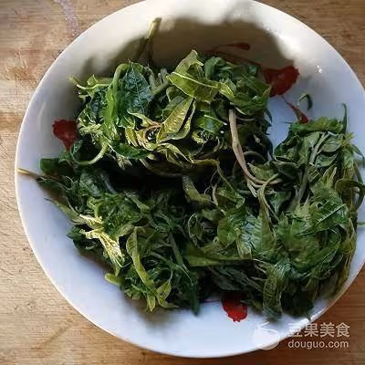 香椿炒雞蛋，春季不可錯過的美食