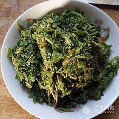 香椿炒雞蛋，春季不可錯過的美食