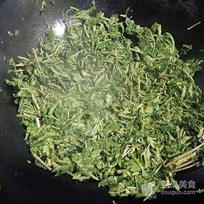 香椿炒雞蛋，春季不可錯過的美食