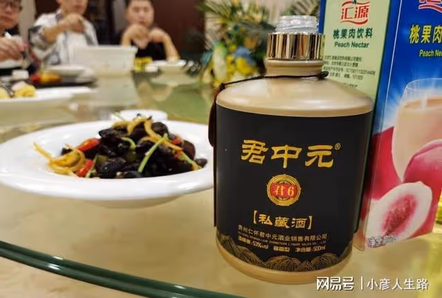 重慶某名酒走向隕落,昔日輝煌年賺10億,如今卻無人問津,為何