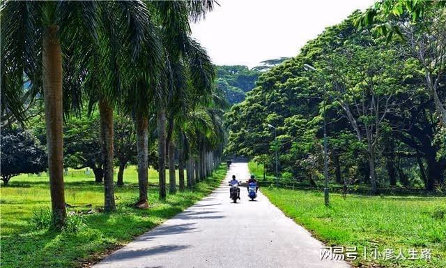 斯里蘭卡最美大學,被稱為印度洋上的「清華」,遊客可以自由參觀