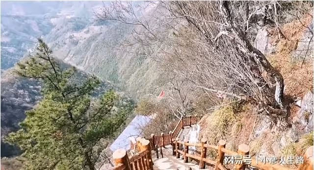 秦嶺危險的小廟宇,只有6平方米的觀音殿,網友:去了不後悔