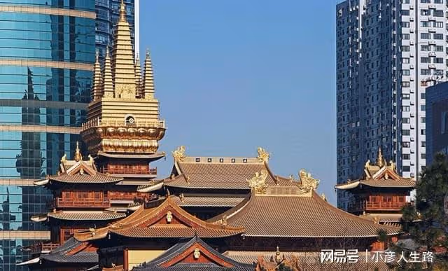 上海另類寺廟「大隱隱於市」,每月開業6天,動工22年未完成!