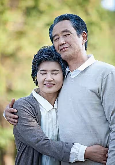 把主臥讓給弟弟夫婦半個月,他去岳母家向老婆懺悔:我犯了四個錯