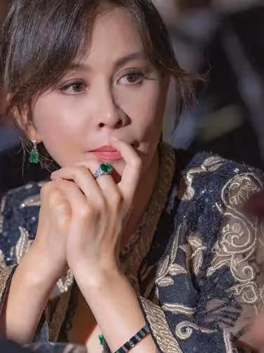 劉嘉玲財產將由親侄子劉兆恩繼承,梁朝偉的親戚一點意見都沒有