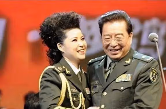 李雙江老淚縱橫：2023是最後一個沒有兒子陪伴的春節，他快回來了